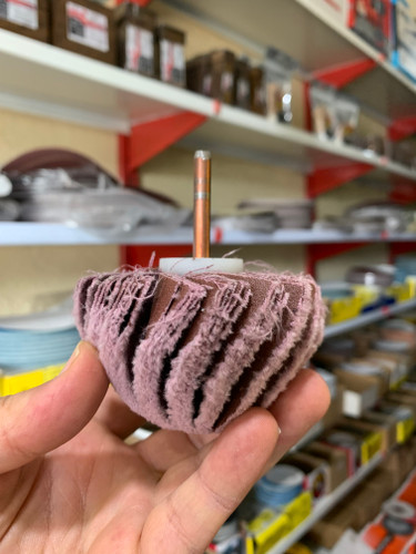سنباده چتری مخروطی 90*50 گرید 150